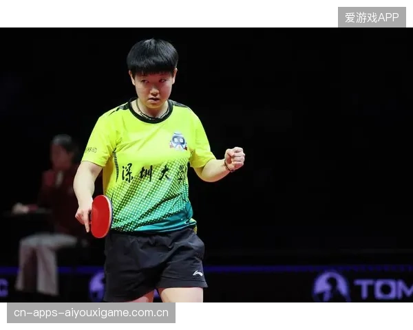 孙颖莎的世界杯之旅：从“小将”到“四强”传奇，她的每一拍都让郑怡静笑出声！